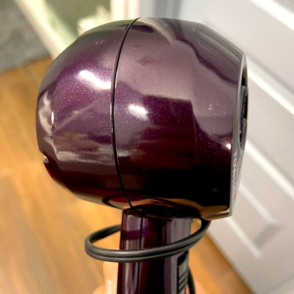 💯Infiniti pro by Conair curl secret! 💯 - Picture 3 of 4